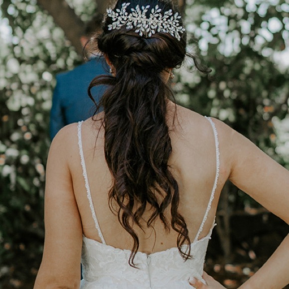 Wedding Dress - Picture 5 of 6